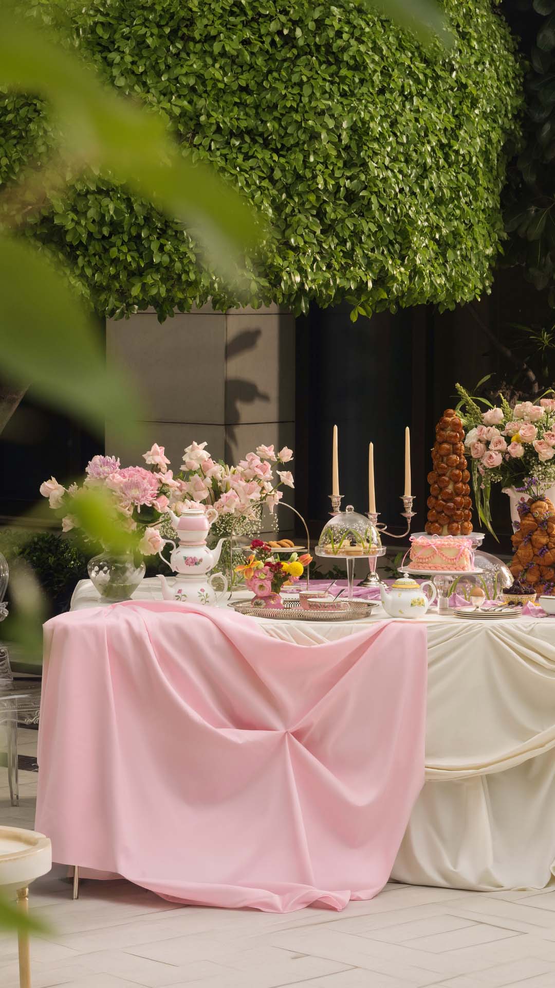 A Birthday Begins with a Beautiful Table